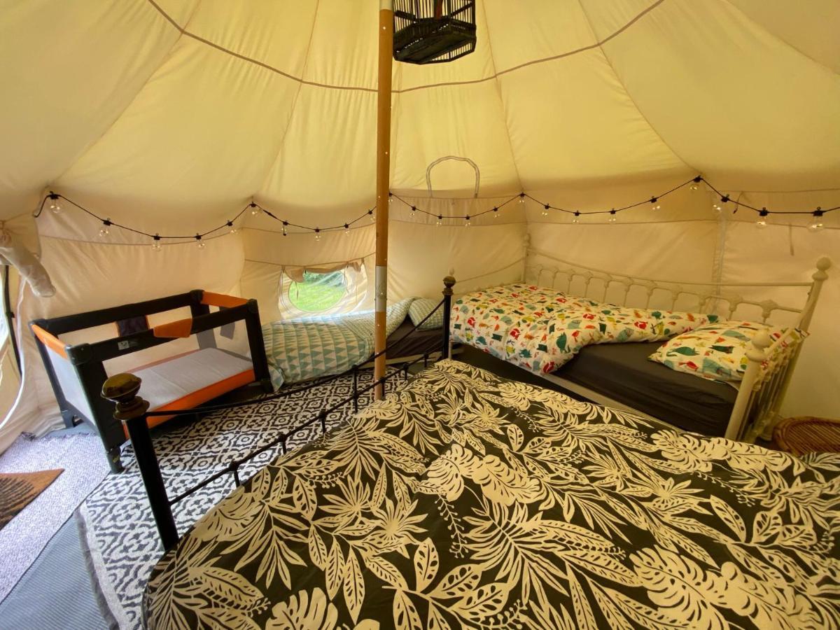 Secret Garden Glamping Hotel Lymington Eksteriør billede